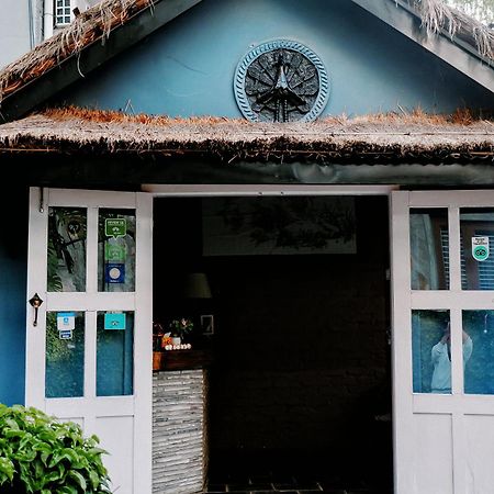 Mingtang Garden Cottage 名堂花园度假屋 Pokhara Eksteriør billede
